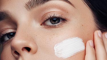 Gesichtsbehandlungen