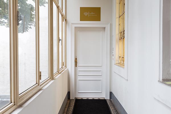 LuxSkin Kosmetikstudio - Eingang